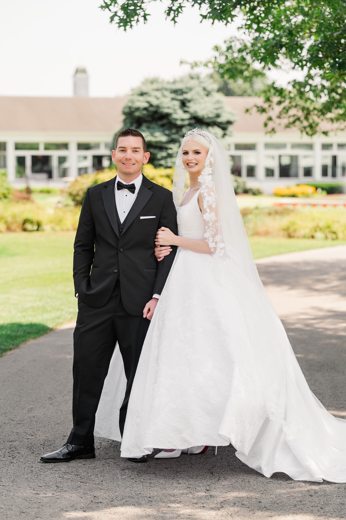 youngstown wedding photographer leeann marie photo of a married couple at The Grand Resort
