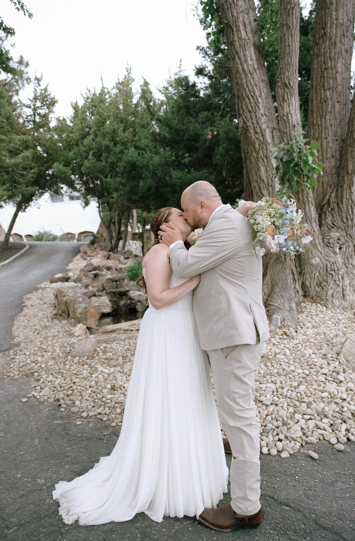 stone-crossing-boise-idaho-luxury-wedding-krysta-timmons-photography-bridals-86