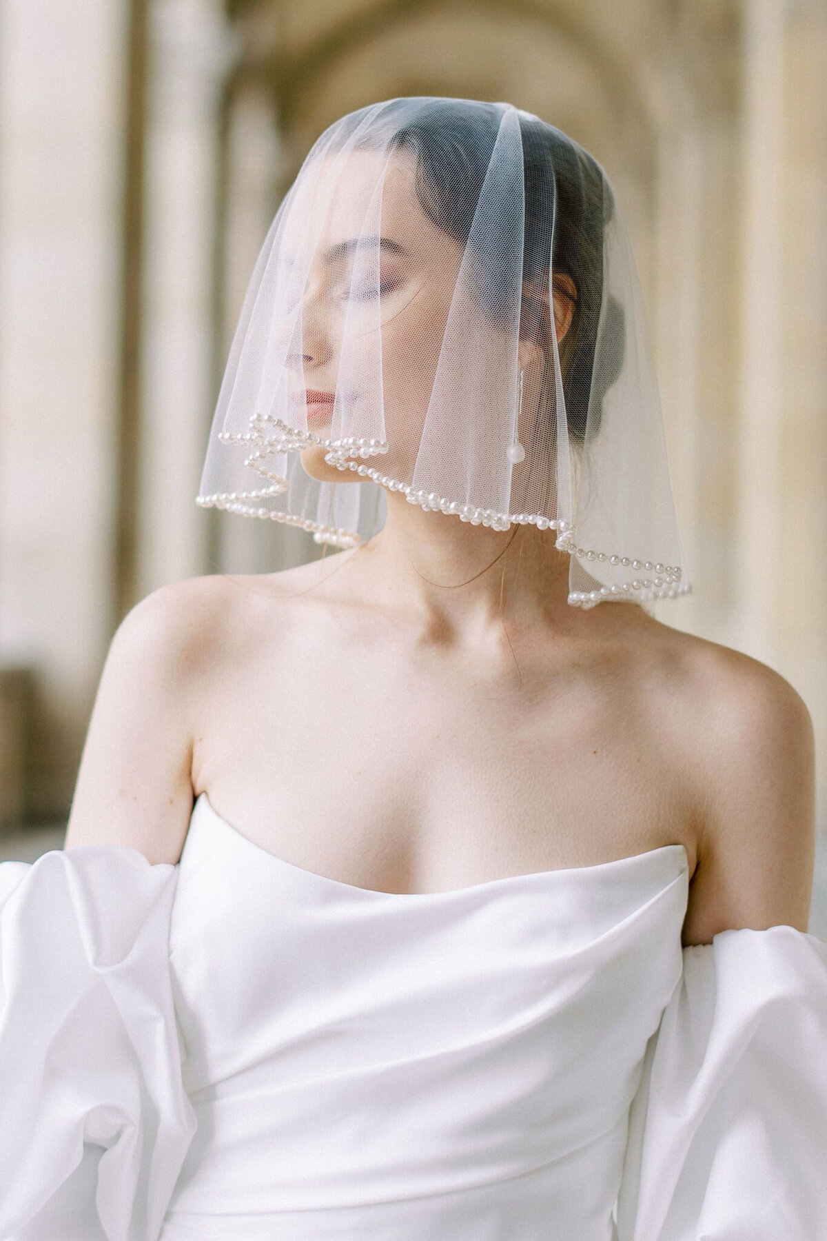 Vintage-inspired short veil by Blair Nadeau Bridal Adornments, romantic and modern wedding jewelry based in Brampton.  Featured on the Brontë Bride Vendor Guide.