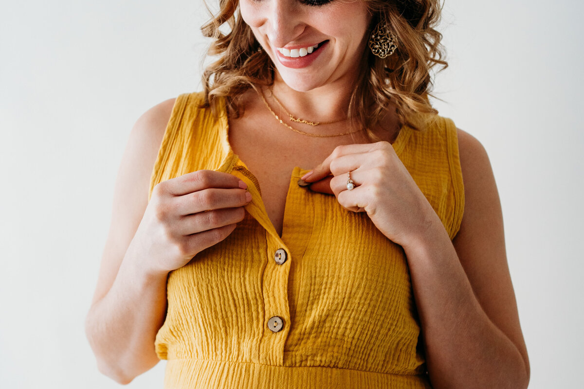 YELLOW BUTTONS 2