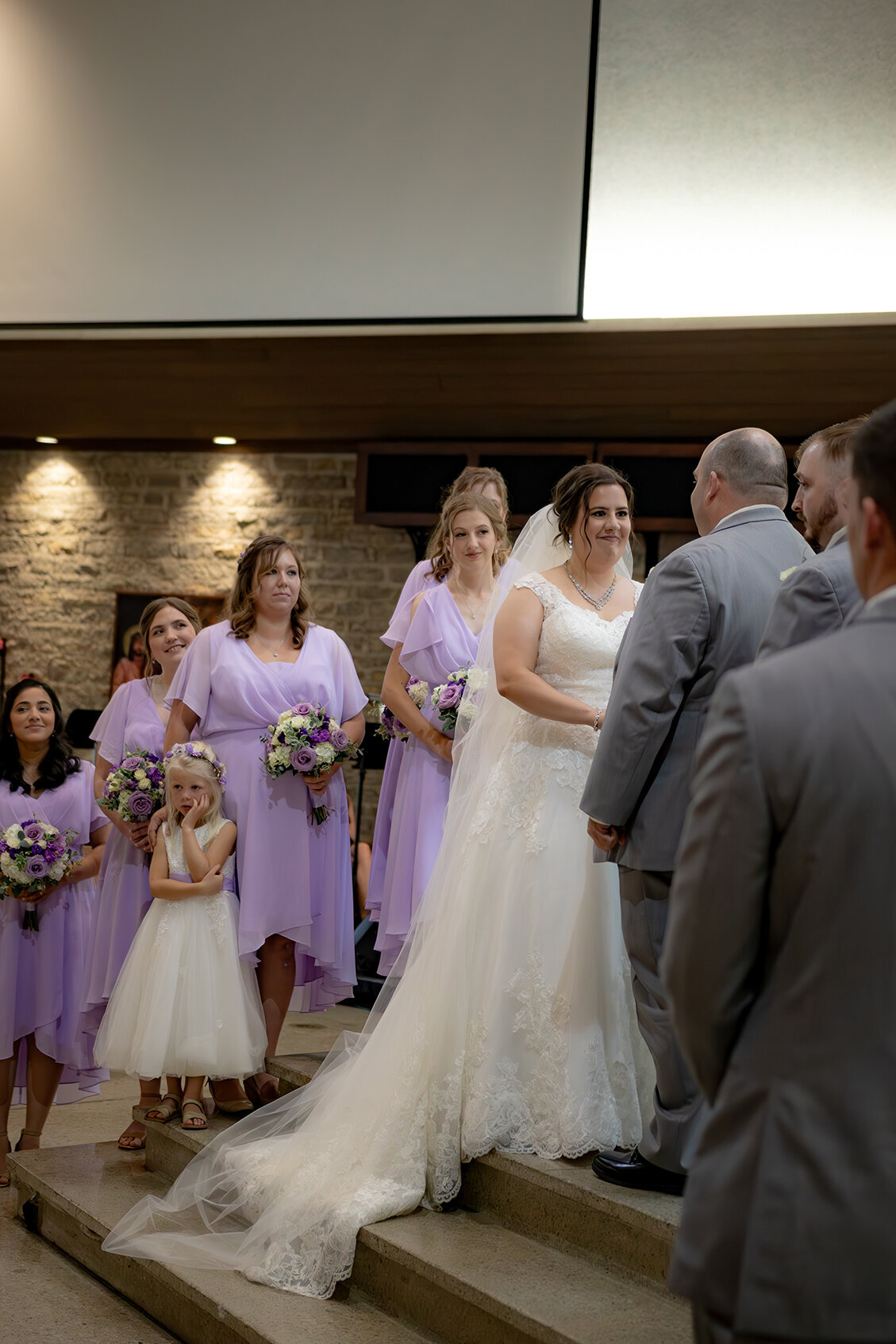 romantic-photo-of-bride-during-vows