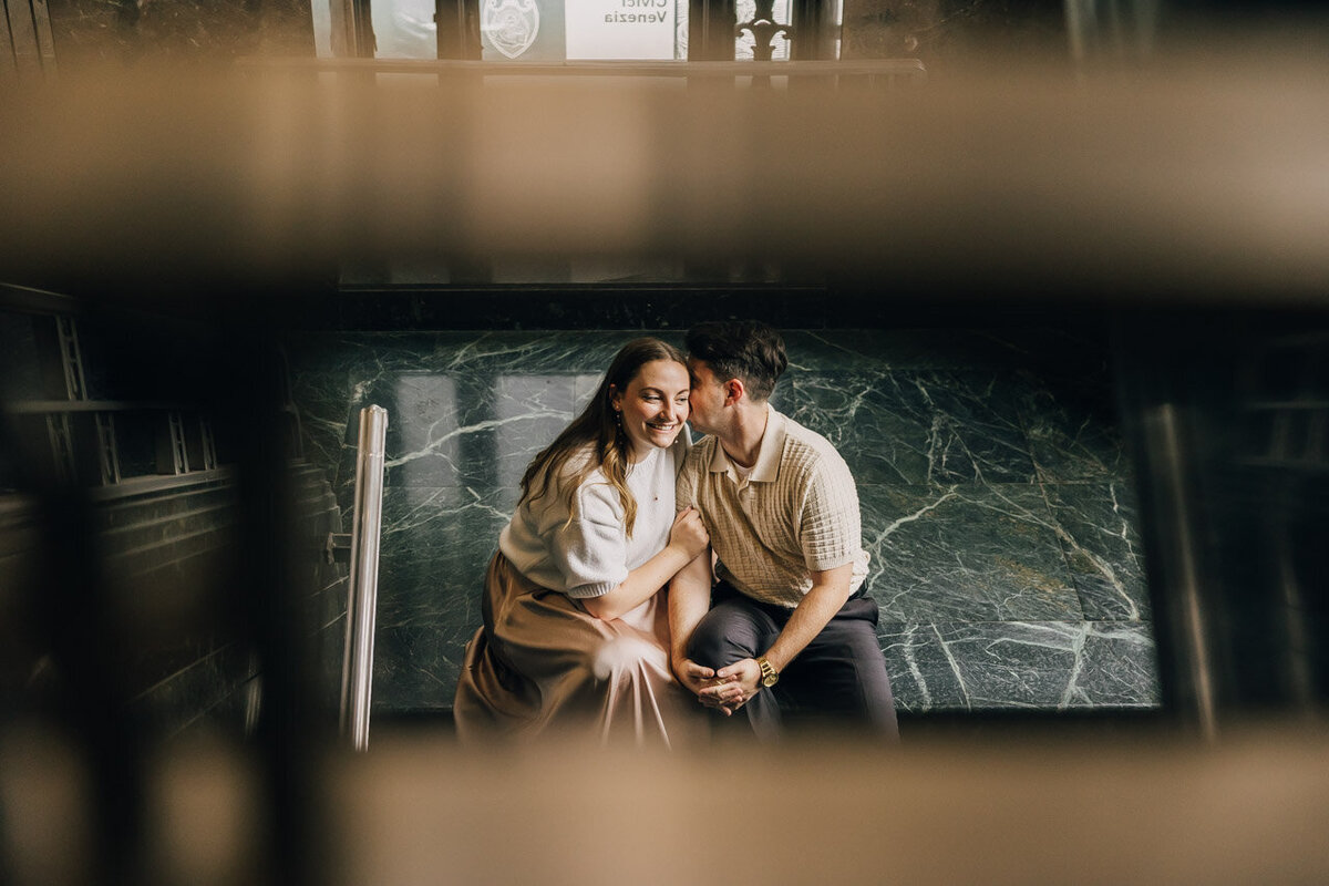 Frist-Museum-Downtown-Nashville-Engagement-Session-29