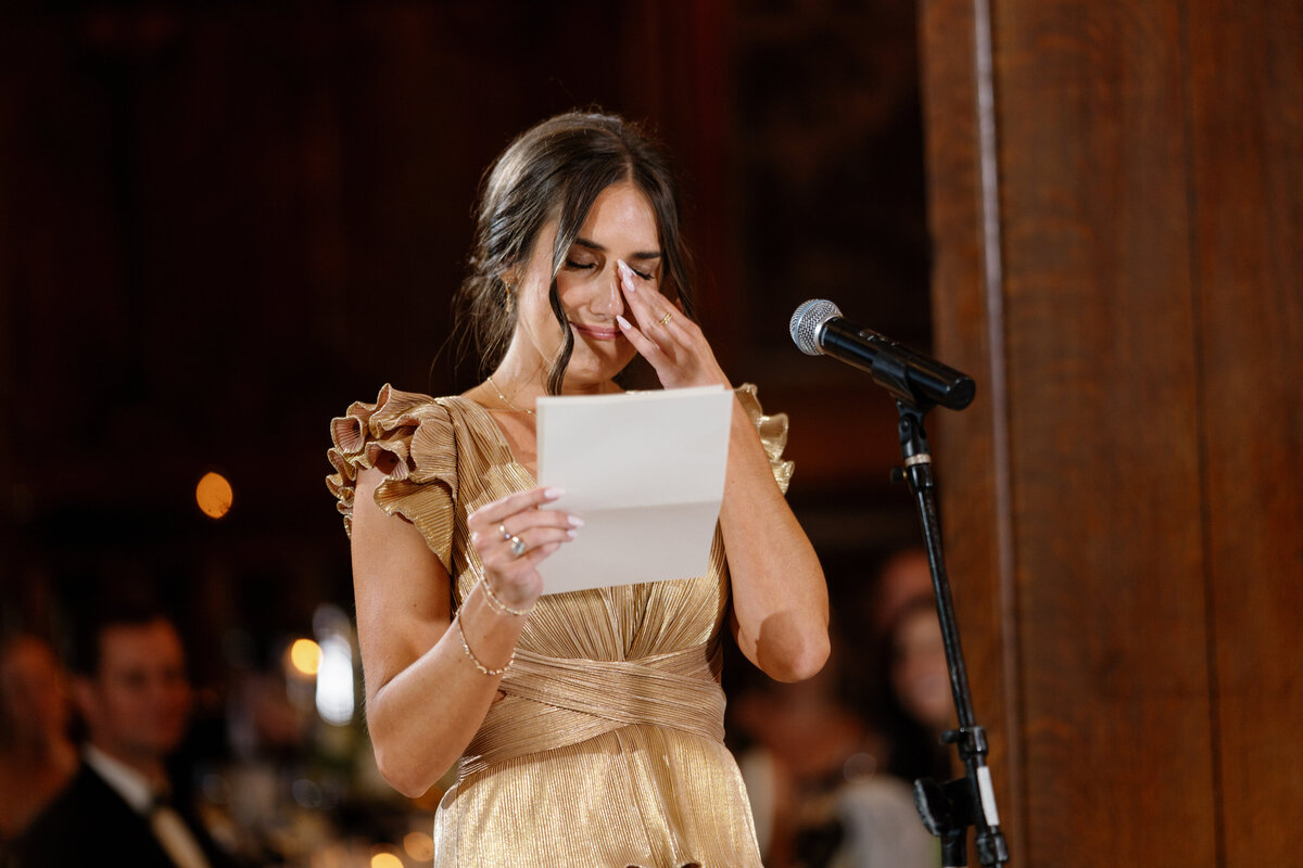 Aspen-Avenue-Chicago-Wedding-Photographer-Chicago-Athletic-Association-Simplicitee-XO-Design-Co-St-Mary-of-the-Angels-Church-Anomalie-Beauty-Timeless-Vogue-161
