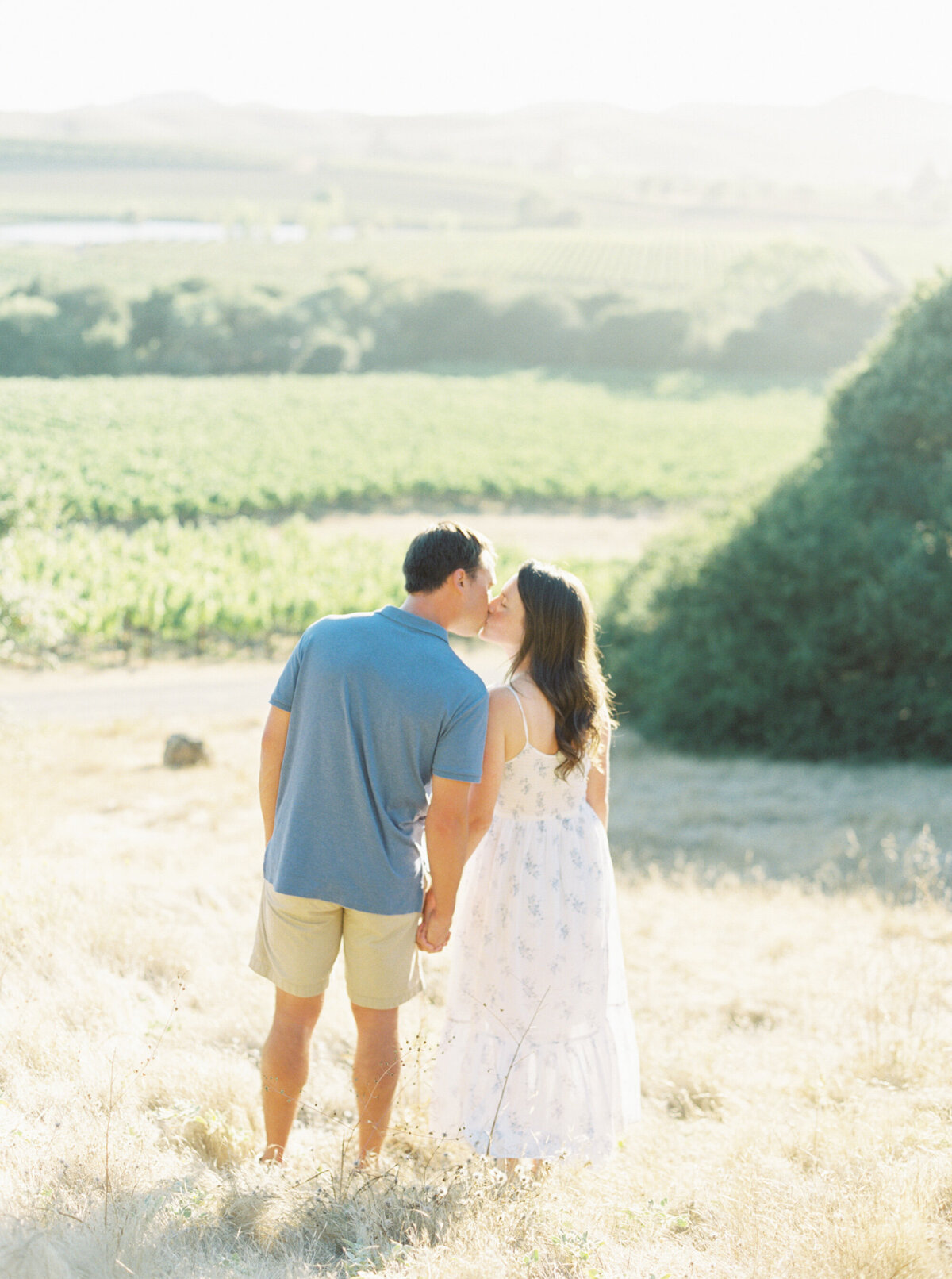 Emily March Photography Wilmington, North Carolina and Destination Wedding Engagement Photographer Heirloom Photography for Memorable Gatherings Light Airy Sentimental Imagery Images Weddings Risks_20