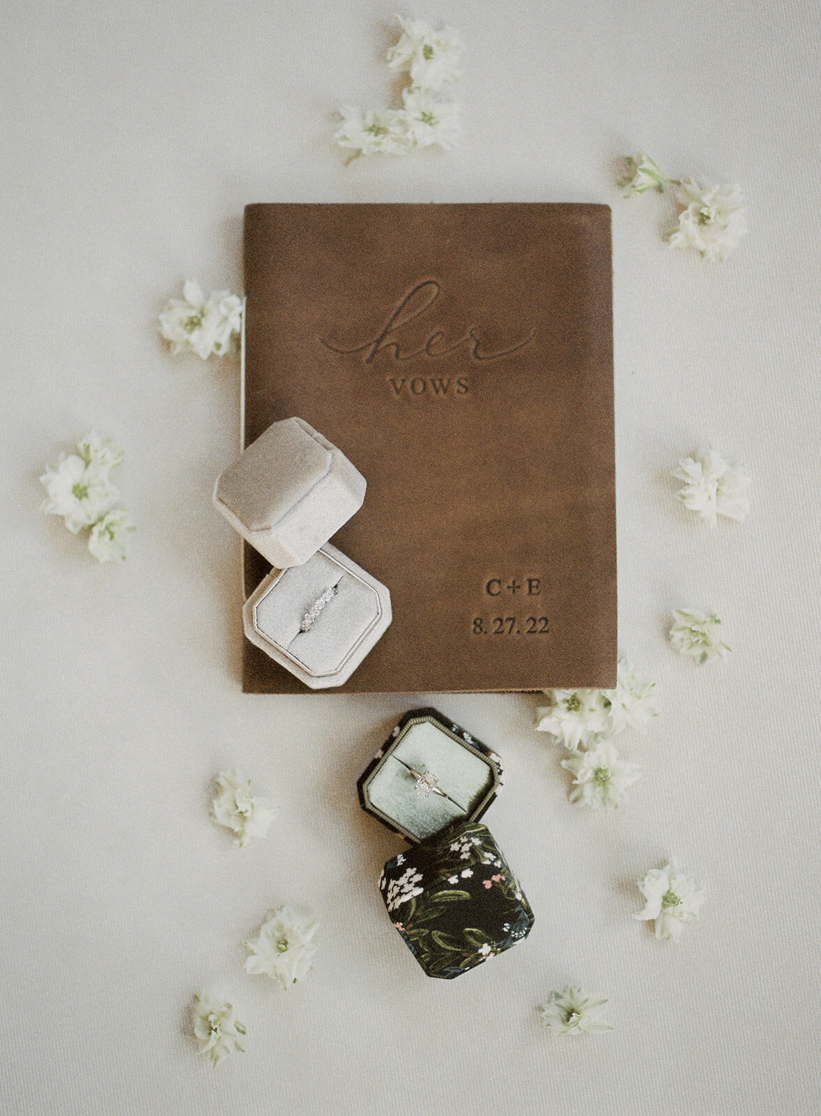 Callie x Eric. Schmid Ranch Wedding by Alp & Isle. Preparations-3