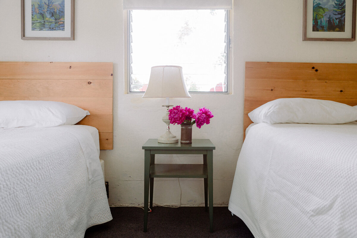 LakeOnTheMountainCottages_WeeThreeSparrows-96