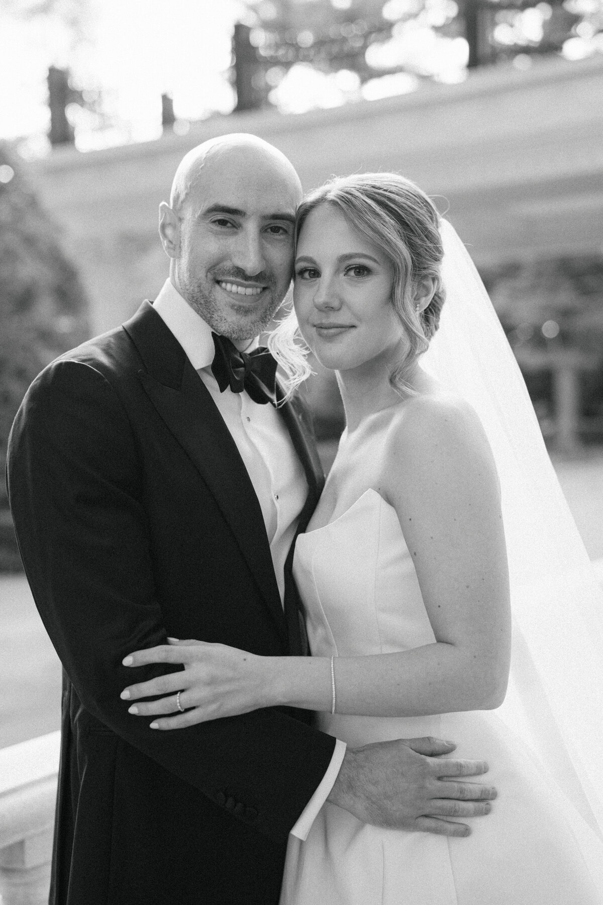 Grace & Ardor Co. East Coast Wedding Engagement Photography Pennsylvania New York City New Jersey Philadelphia Timeless Bold Art Direction Editorial Erin McGeever Ashford Estate Fall-26