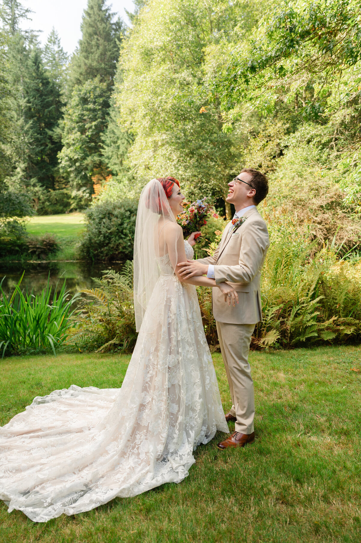 Beau-Lodge-Venue_Bellingham-Wedding-Photographer_Caylie-Mash_MN123