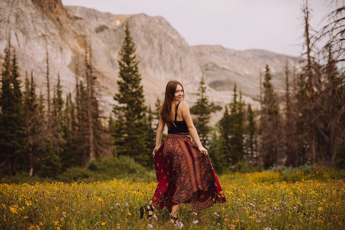 Fort Collins Senior Portraits Photographer Cheyenne Wyoming Colorado Denver Noco Northern Laramie Mountain Portraits Rocky Mountain Liz Osban Photography039