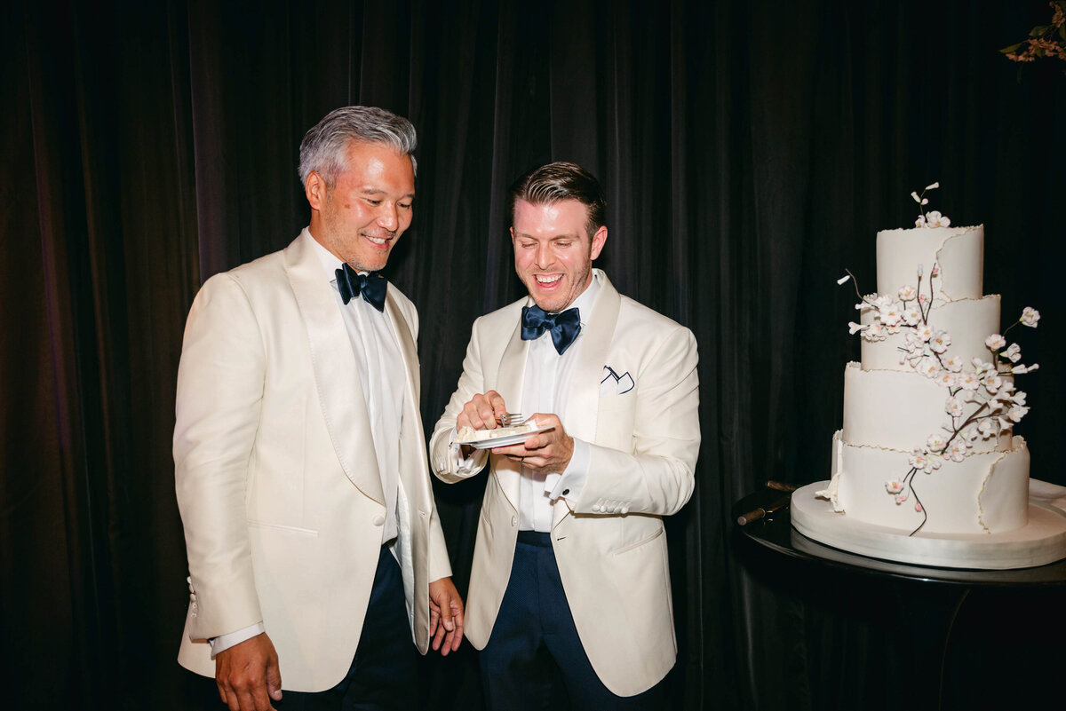 515-Shangri-La-Hotel-Toronto-Canada-Christopher-Edward-Wedding-41