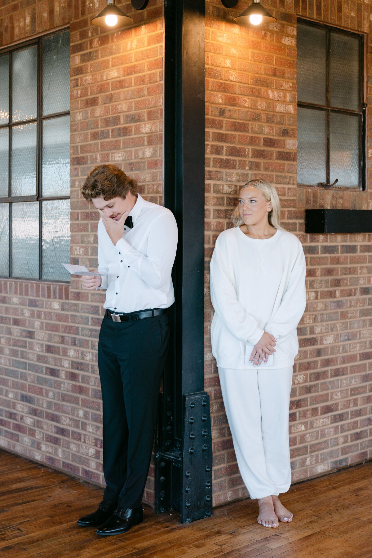 Kendal+Jared_HarvesterSquareWedding_TonyaHjortPhotography-52