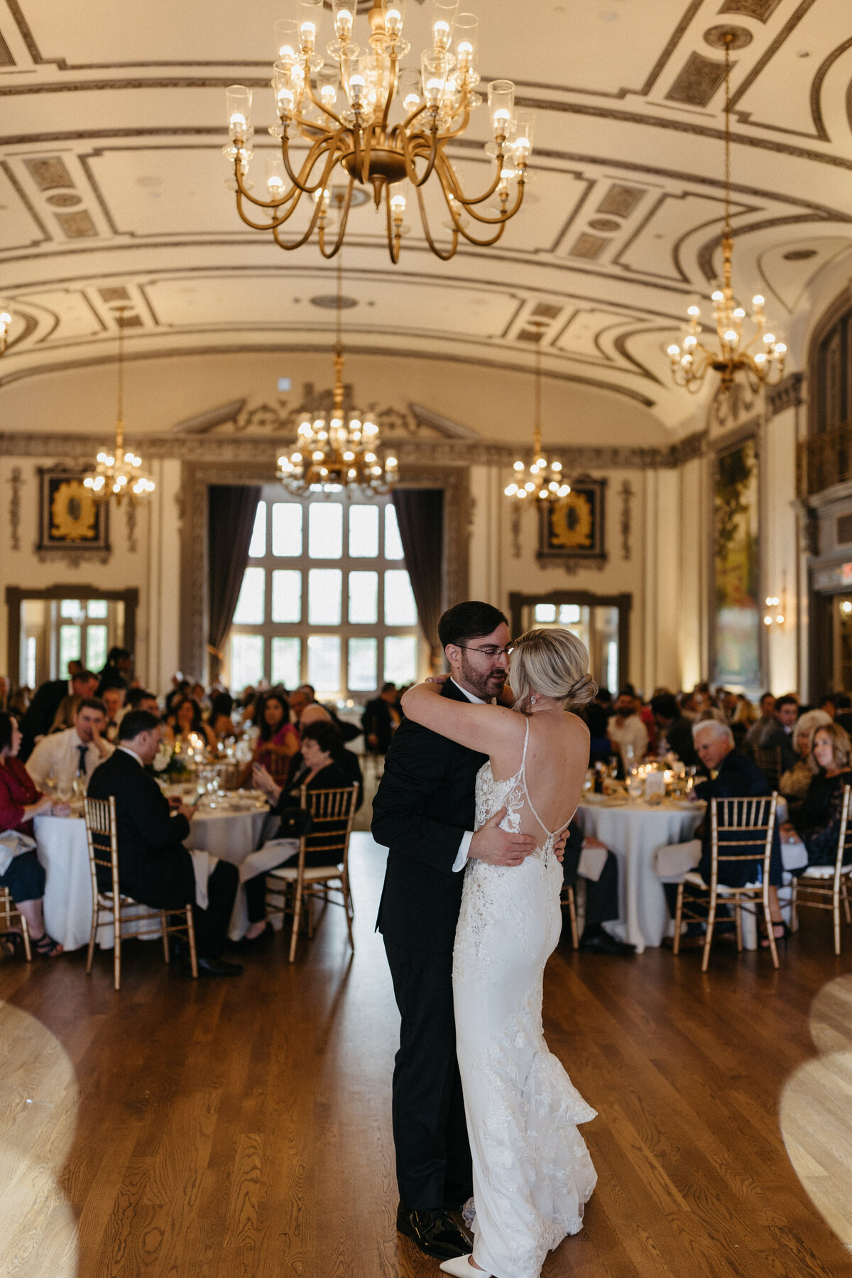 luxury-ballroom-wedding-reception-1