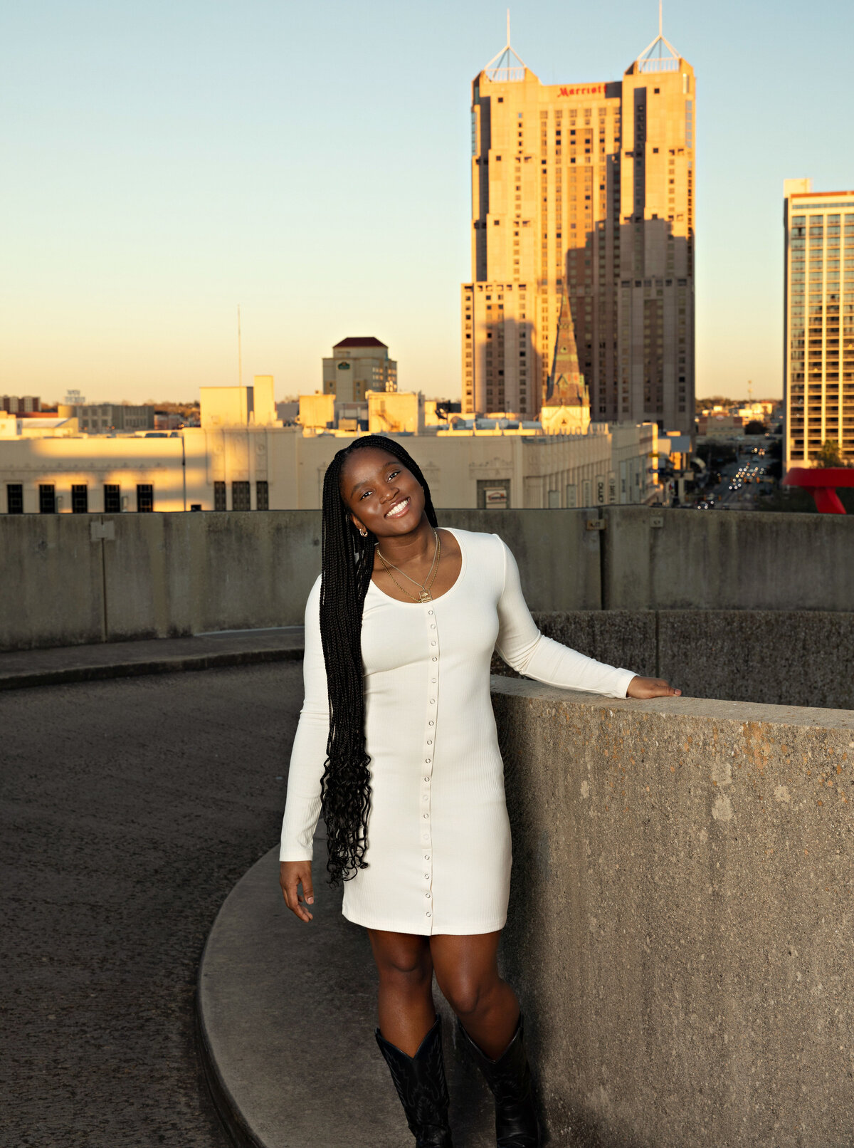 seniorgraduationclassof202520262027bestphotographertudiofamilybirthdaynewbornboyamilynewborngirlfirstbirthdayportraiturephotographystudioportraitsnewborngirlboyfamilyEvaMaganaPhotographychildphotographer (87 of 35)