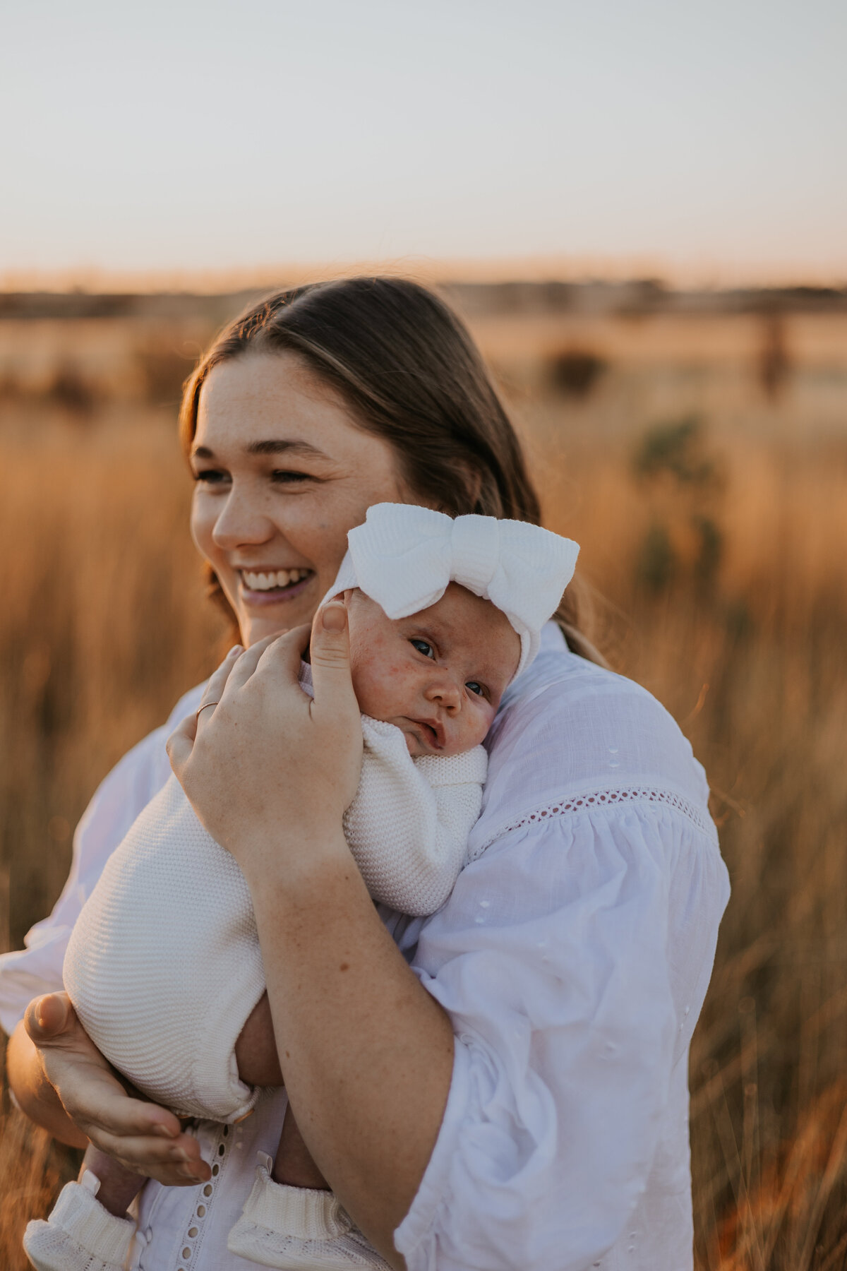 newborn-family-baby-photographer-forbes-nsw  (29)