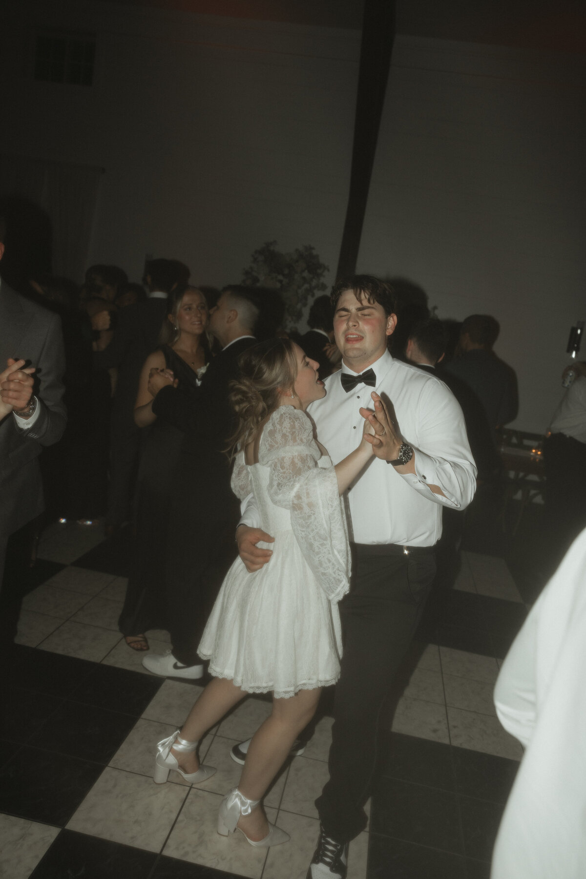 natalieandgarrettweddingar_emilyarwinephotography-321