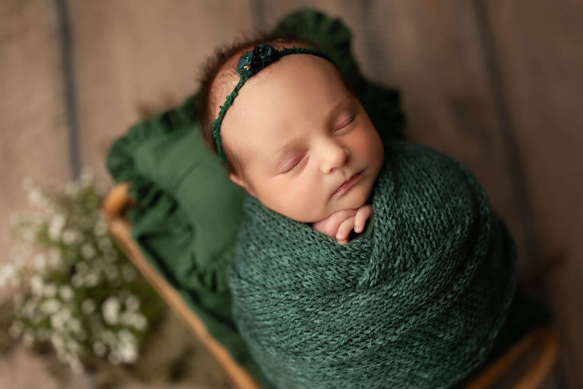 NW Arkansas newborn photographer, newborn photography near me, newborn portraits in NW Arkansas