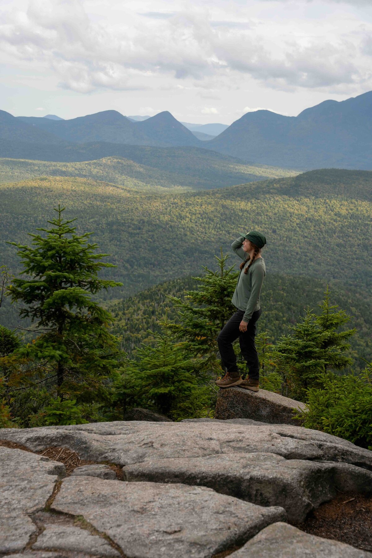 53_Meredith Ewenson Women's Group Hiking Trip_White Mountains New Hampshire_Appalachian Mountain Club_Hut to Hut_October 2025