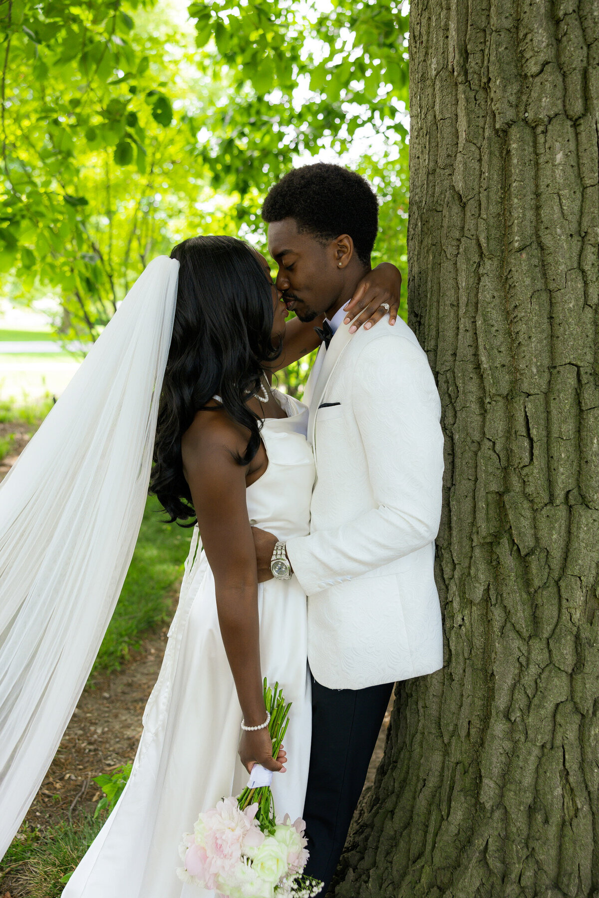 Luminous Treasures Weddings-045