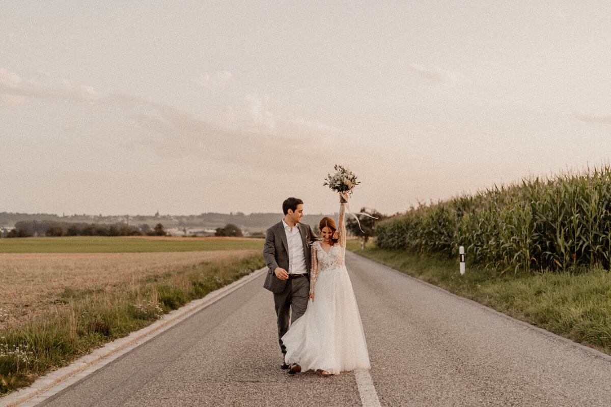 Stories by Jane_Hochzeitsfoto_Hochzeitsfotograf_Schweiz_Bohohochzeit_natürliche Hochzeitsfotos_guter Hochzeitsfotograf_Professionelle Fotos Hochzeit_Hochzeitsfotografie-108