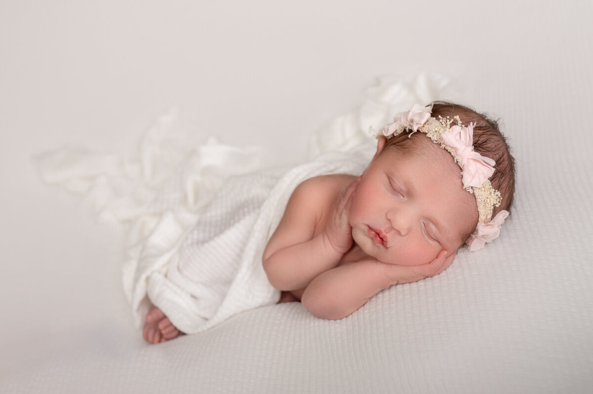 Newborn-girl-studio-white background