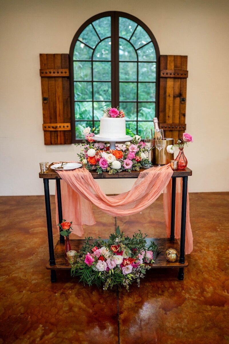 Del-Favero-Oasis-Wedding-Tampa-florida elopements-chantilly chic celebrations-maddness-photography-09499