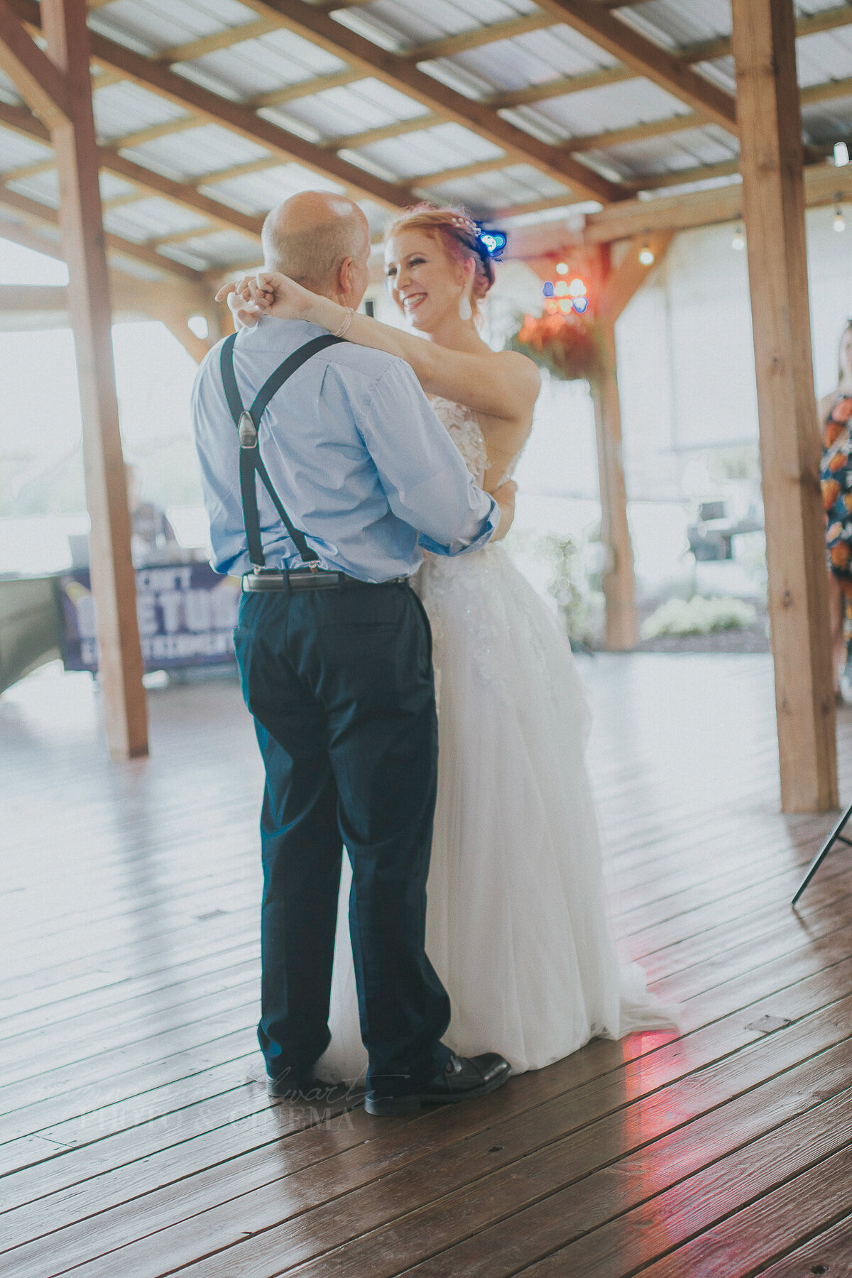 reception _ alaynna ann schwartz _ harpors vinyard _ iowa photographer _ playlife photography_0500