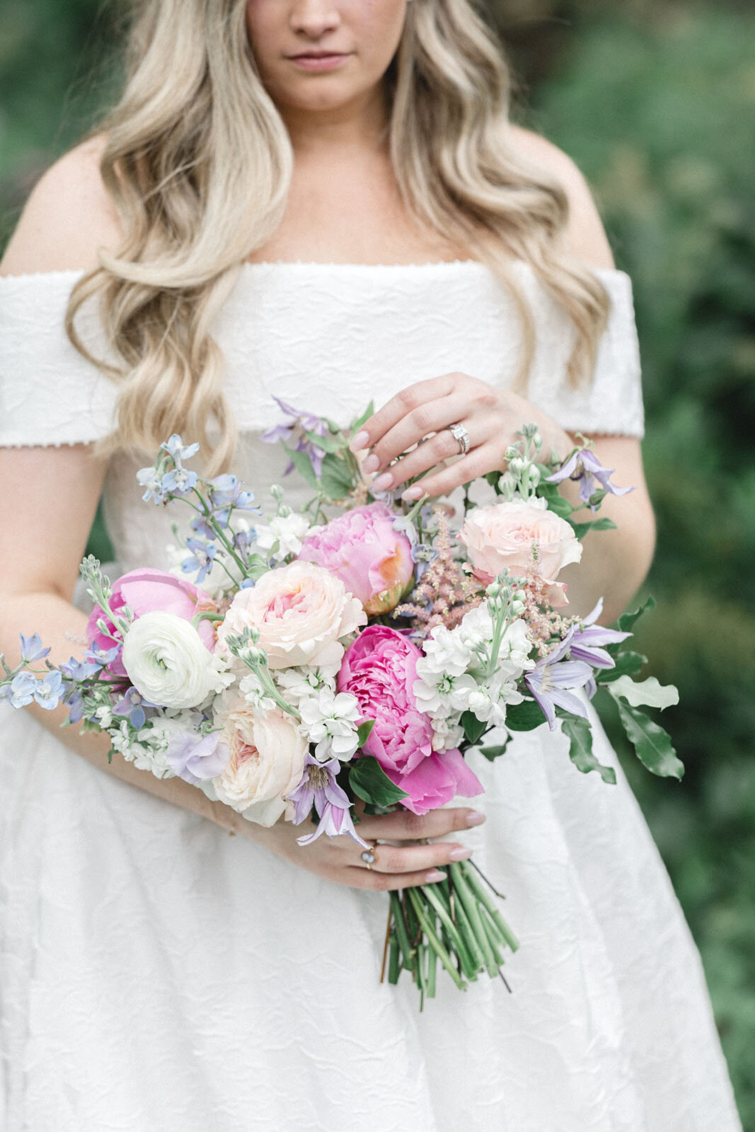 romantic_bridal_bouquet