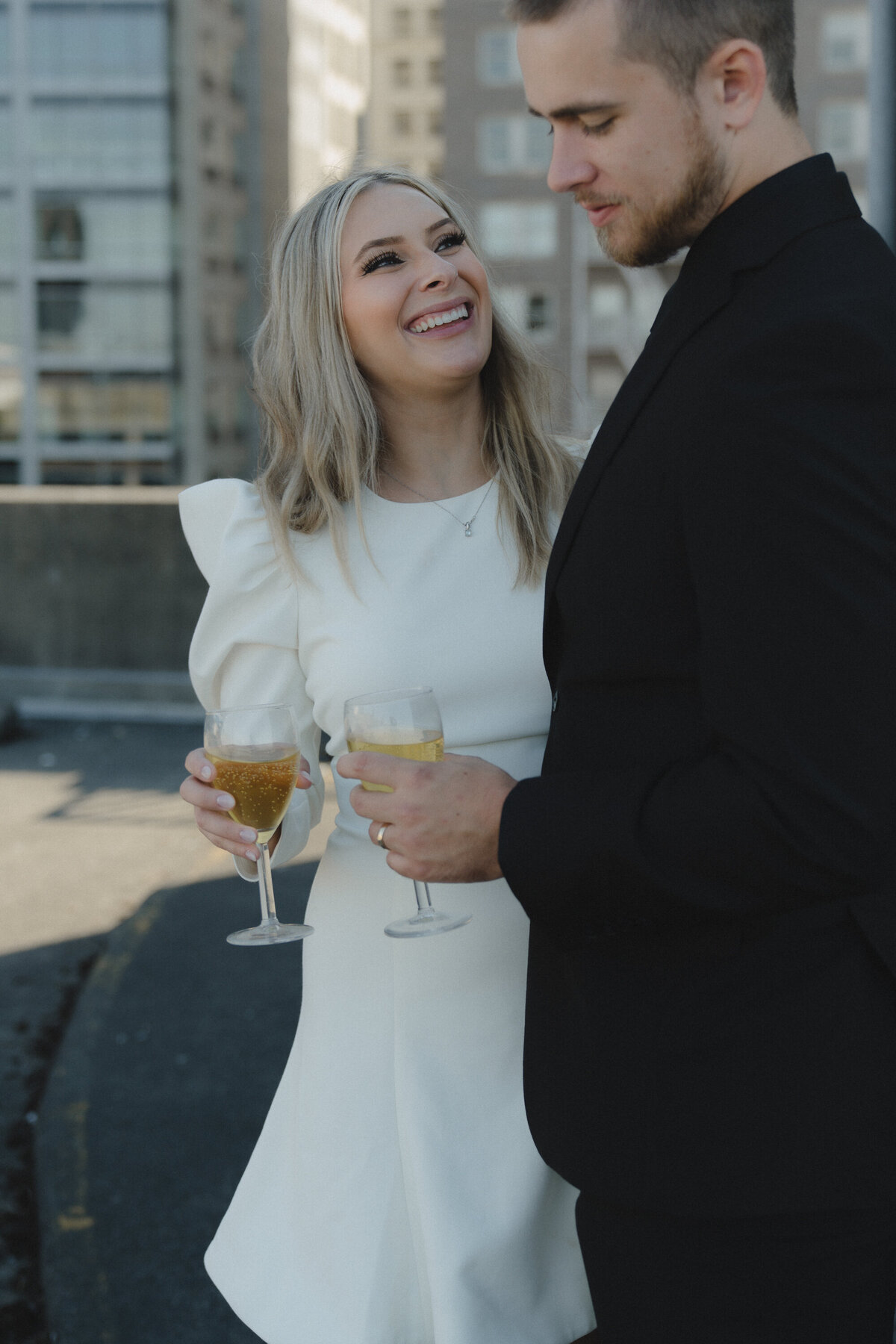 Sara-Canon-Elopement-Downtown-Seattle-WA-Amy-Law-Photography-76