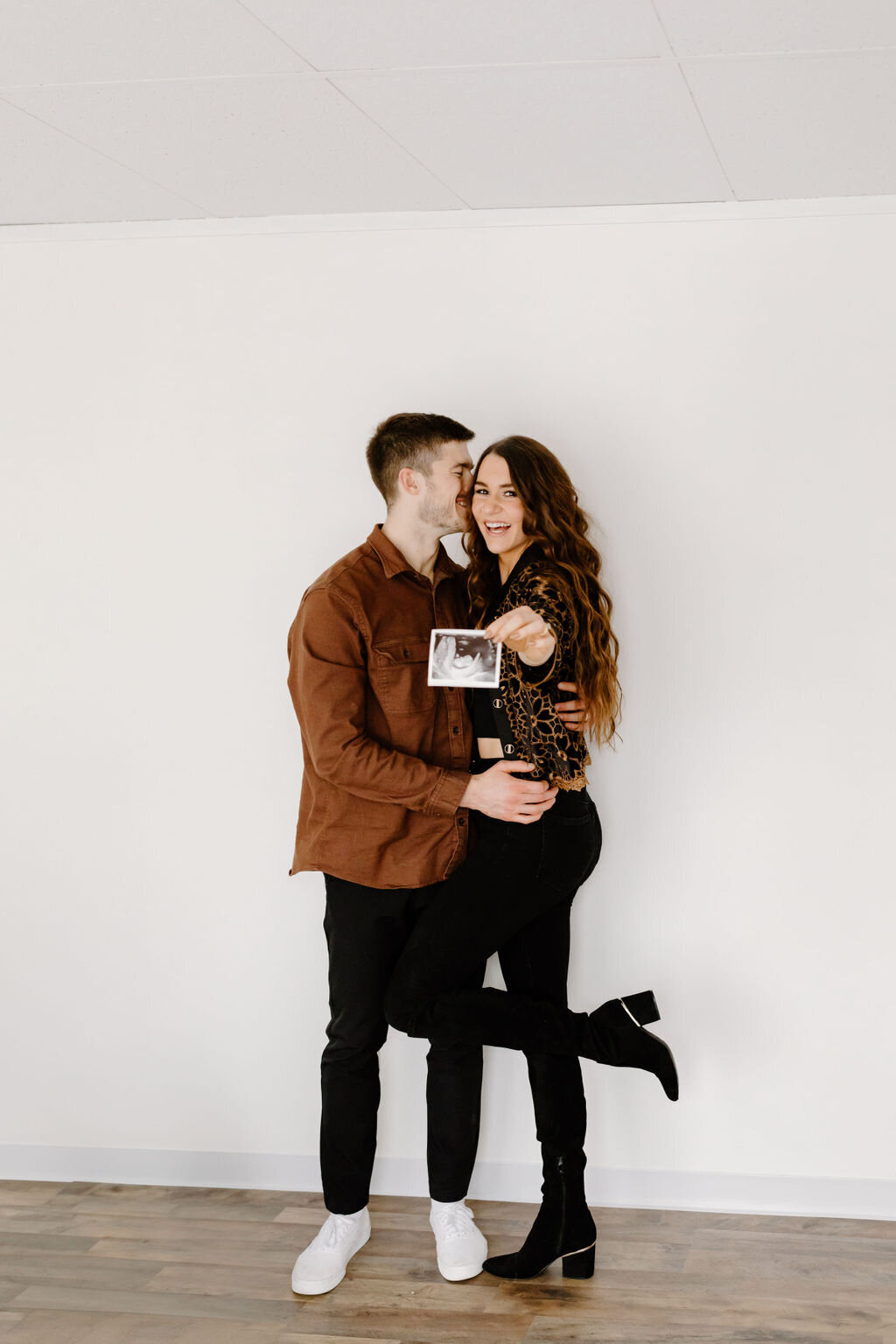 christina_ney_photography_wedding_engagement_lifestyle_photographer_dubuque_iowa_wedding_planning_assistance_adventurous_bold_laidback Family Photography56