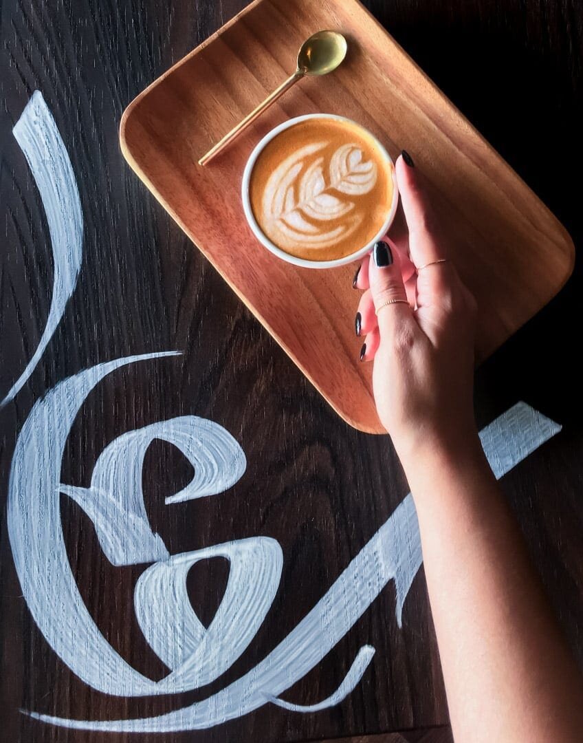 chemex-lab-coffee-with-beautiful-arabic-caligraphy-on-table-shot-by-food-photographer-dubai