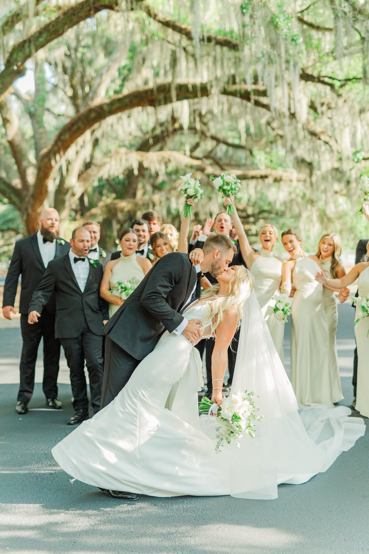 Bluffton Wedding Photographer | Laura and Rachel Photography | Belfair Country Club Wedding