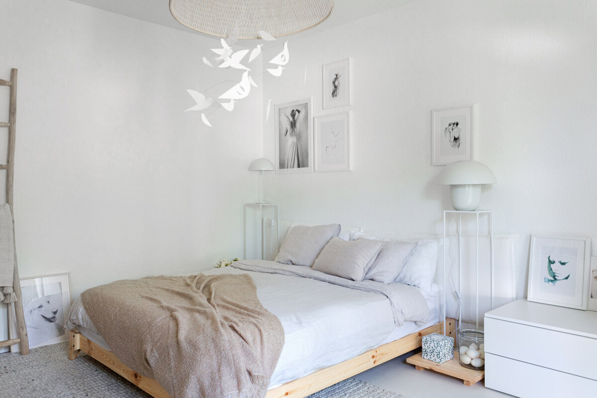 design interiéru vlastního bytu postel