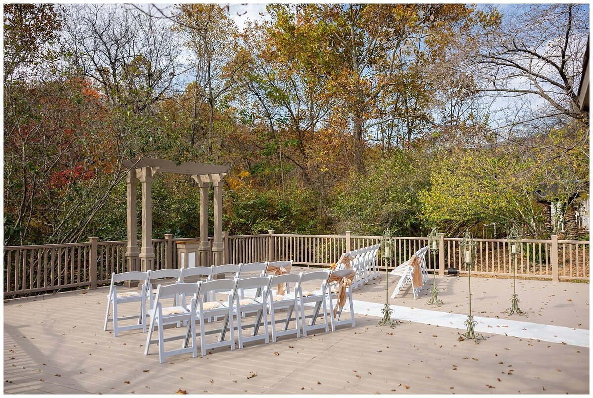 Golden Horseshoe Inn Micro Wedding Virginia_1766