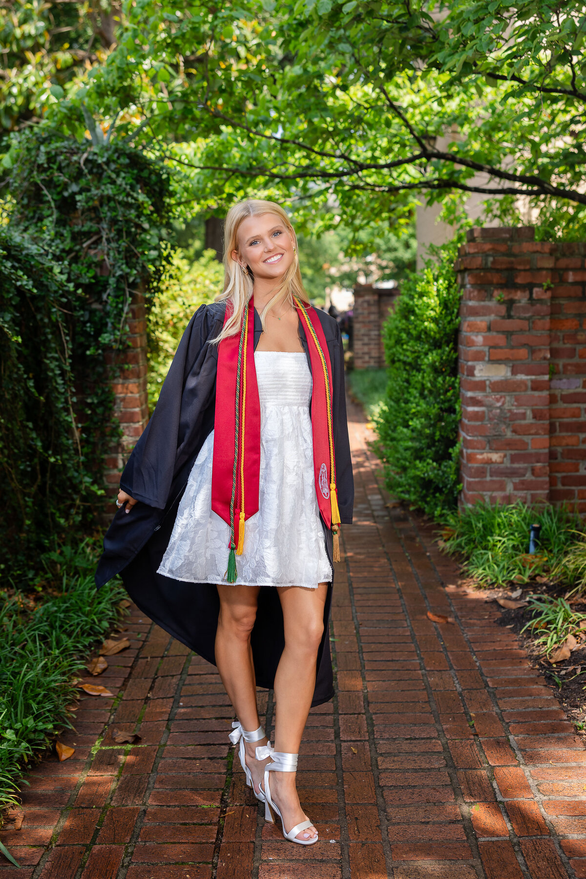 USC Gamecock Group Graduation Portrait-9000