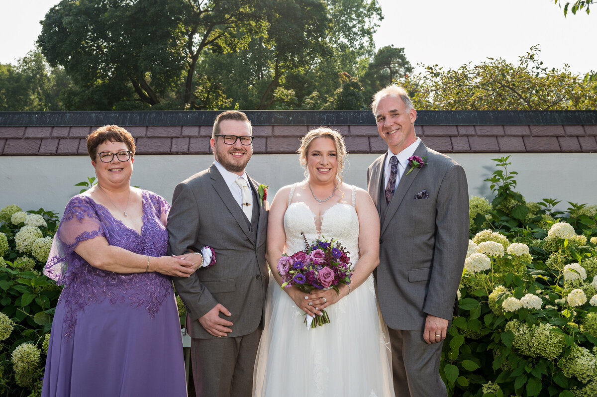 Wedding-Photographer-in-Michigan-039