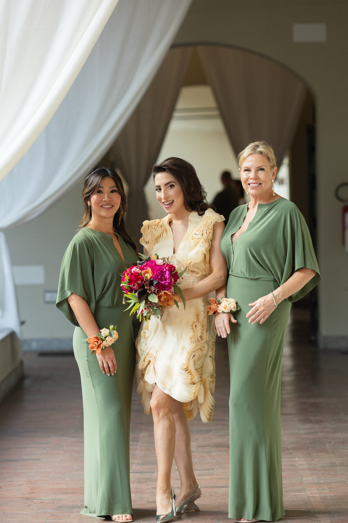 formals-details-100