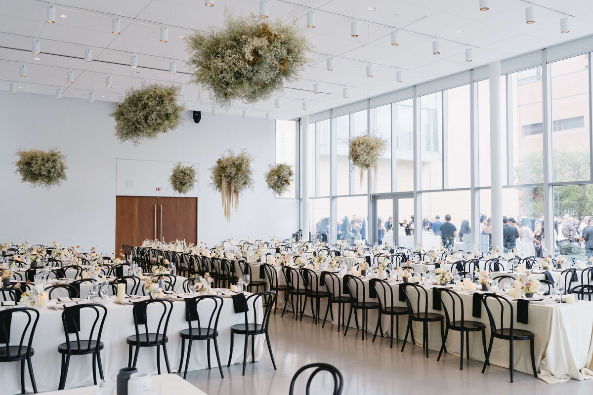 Art Gallery of Hamilton Wedding4589