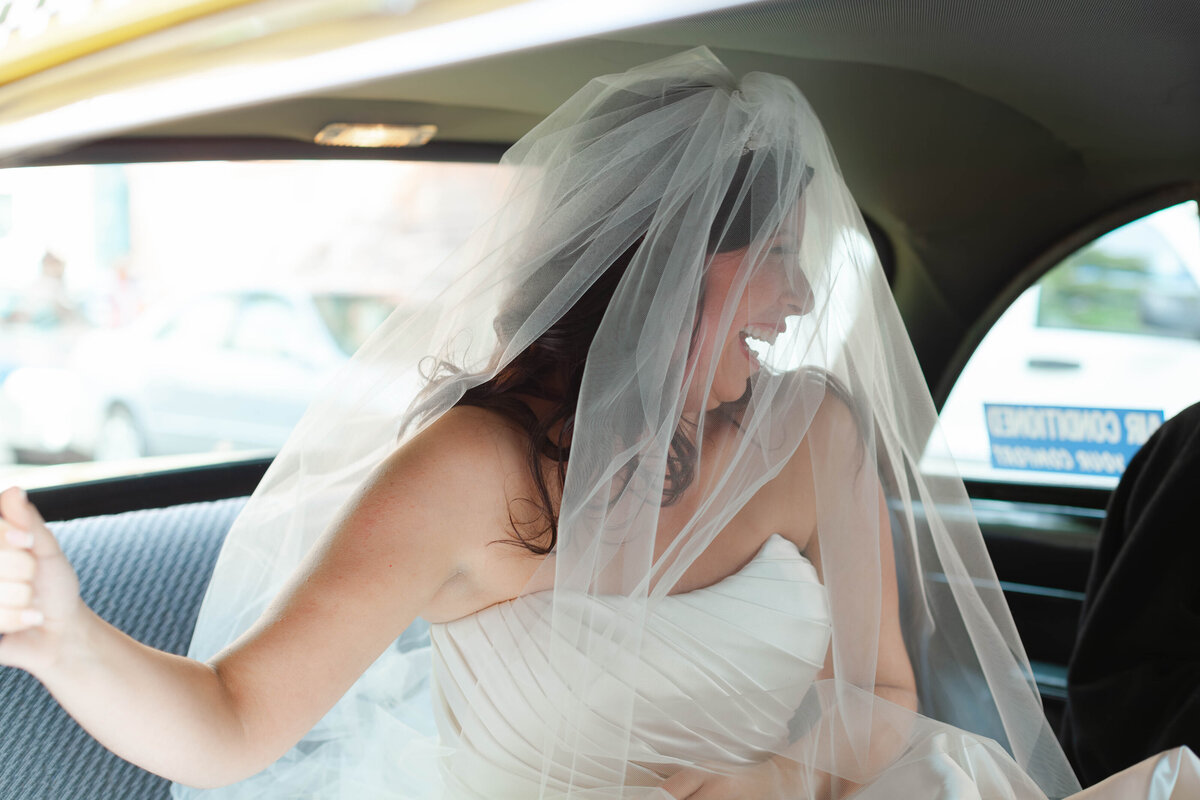 New York Public Library Wedding Photographer-Taxi Bride-New York Public Library Wedding-NYC Documentary Wedding Photographer-NYC Docuementary Wedding Photography-Kate Neal Photography