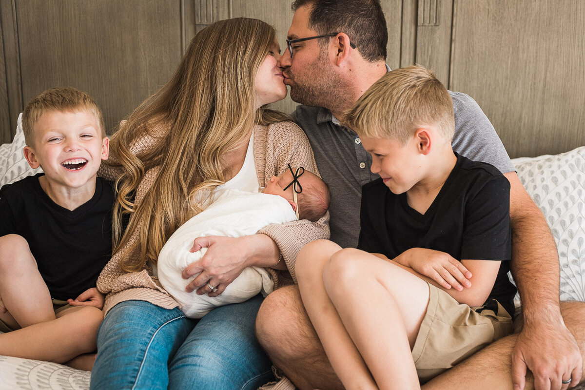 carmel-indiana-family-photographer-fall-golden-hour-5