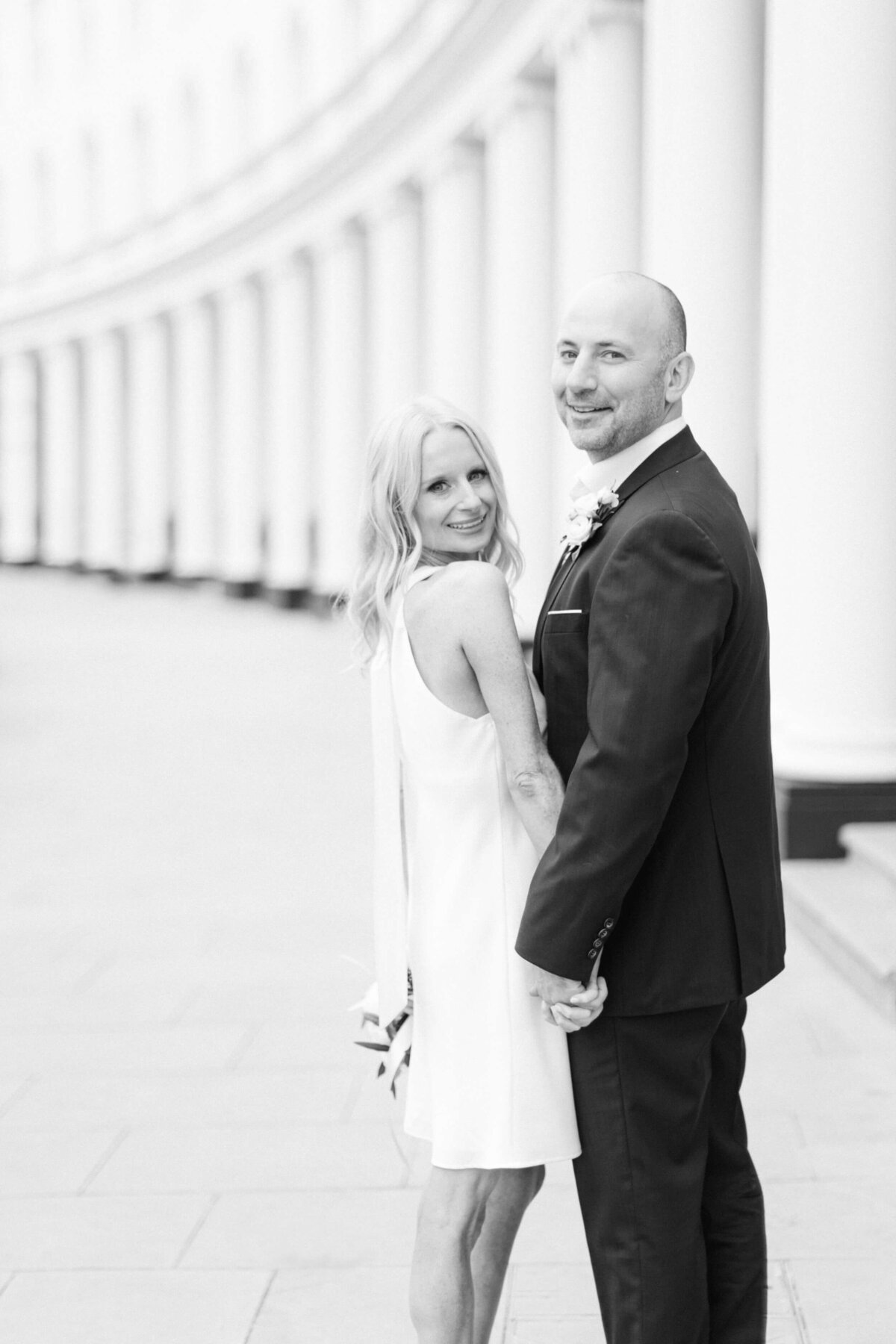 chloe-winstanley-wedding-london-elopment-bride-grrom-black-white
