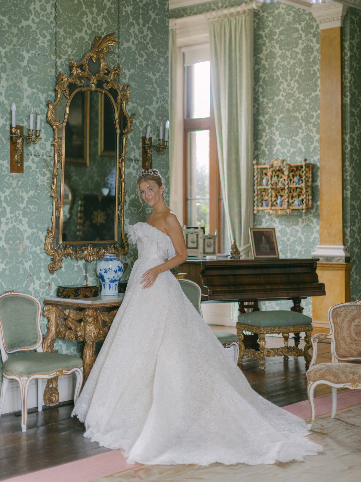 anna-luke-wedding-Holly Clark Photography-305