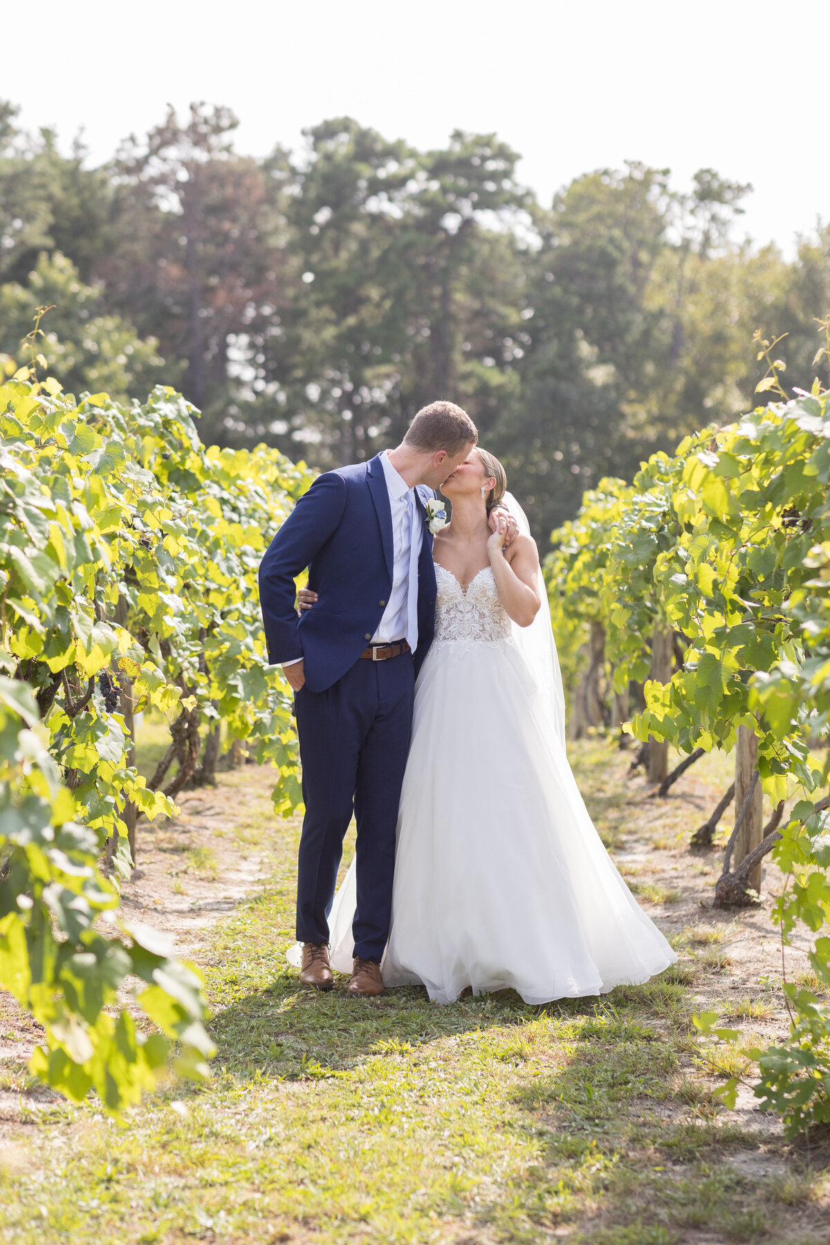 SouthJerseyWeddingPhotographer_RenaultWInery_23