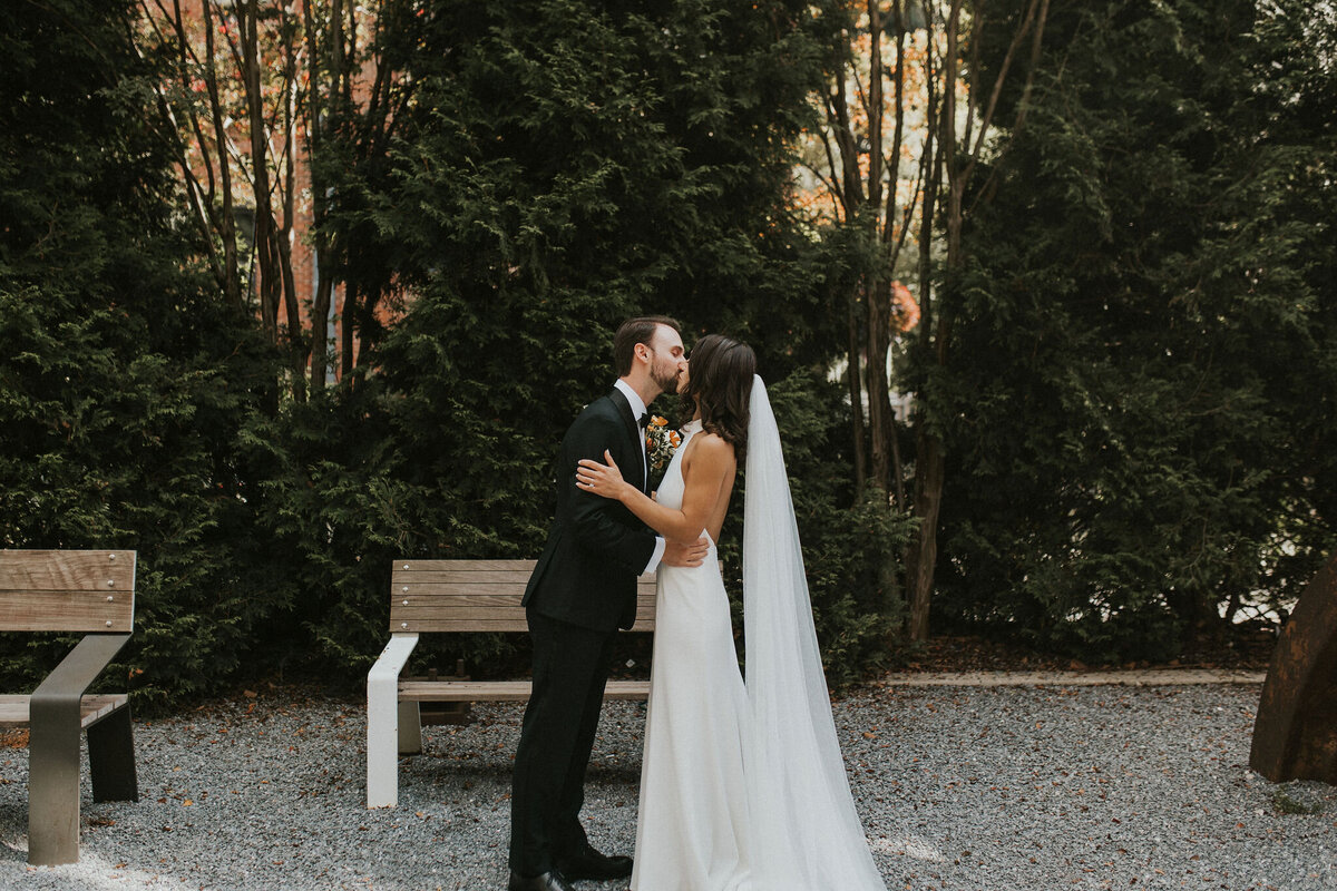 GANN-REED.WEDDING-Woodberry-frstlk-16