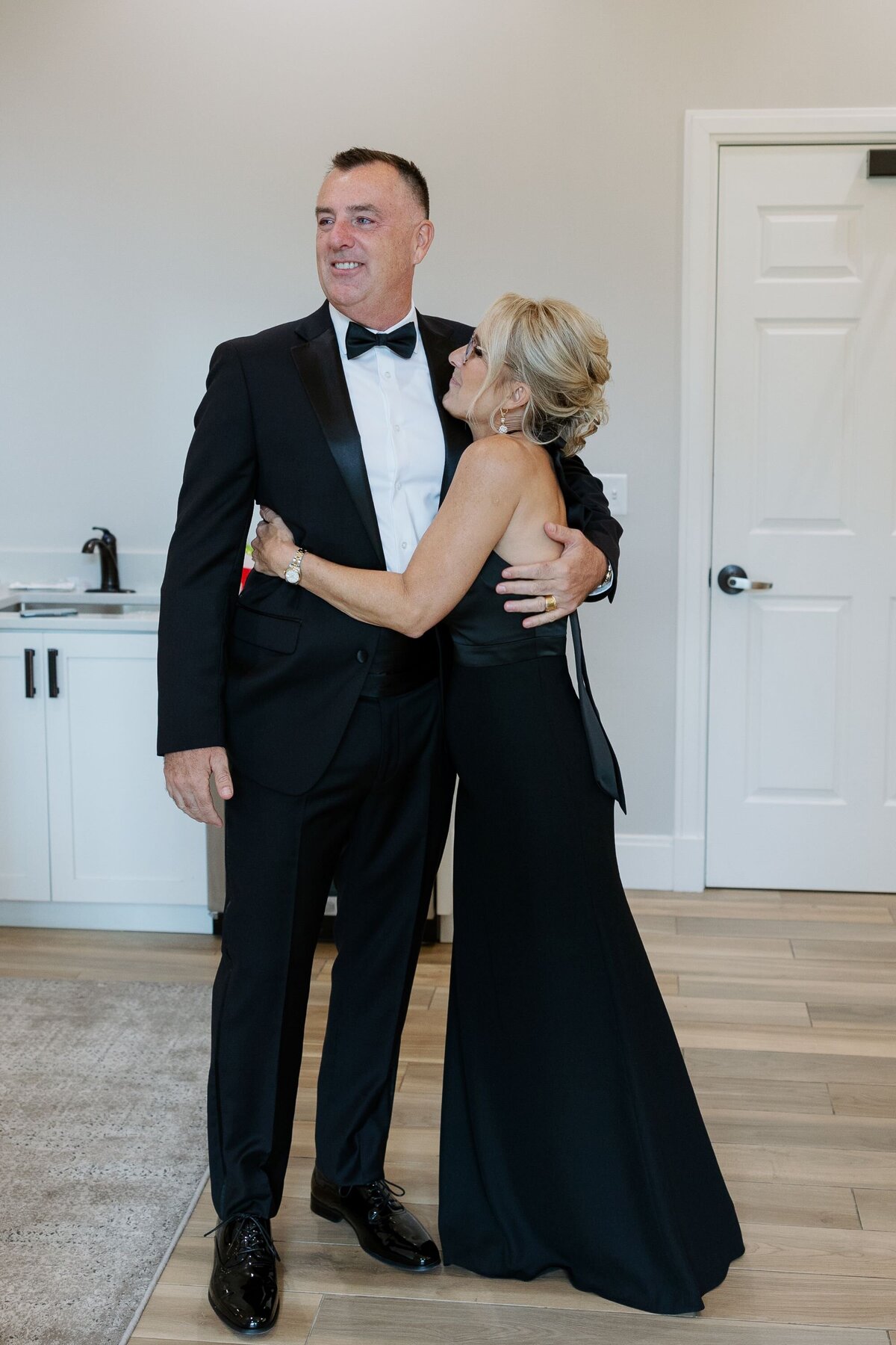 brittany-pannebaker-tampa-florida-destination-wedding-photographer-wedding-chandler-and-cole-tampa-harborside-chapel-146