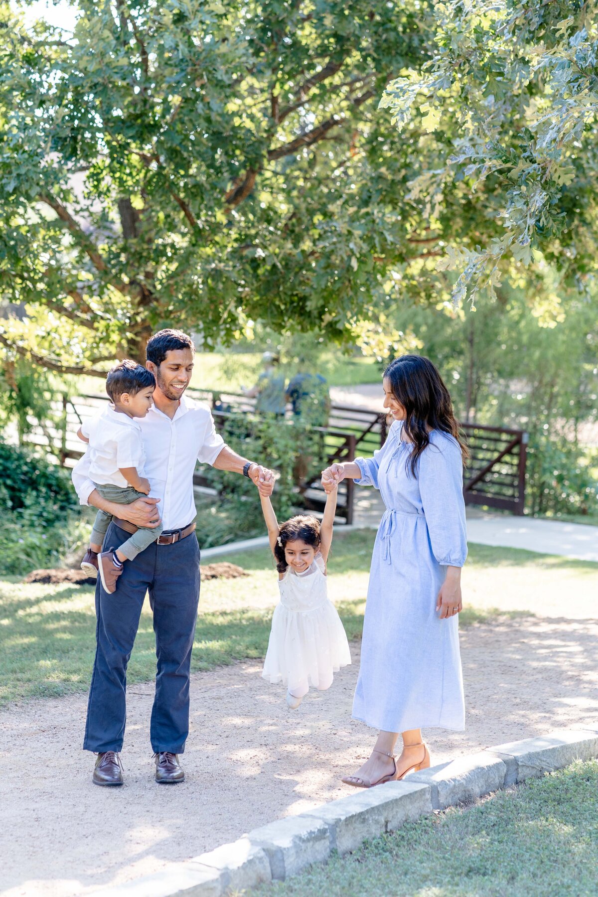 Austin-TX-Family-Session-Magnolia-And-Grace-Photography-Co-AnumK# (1)-33