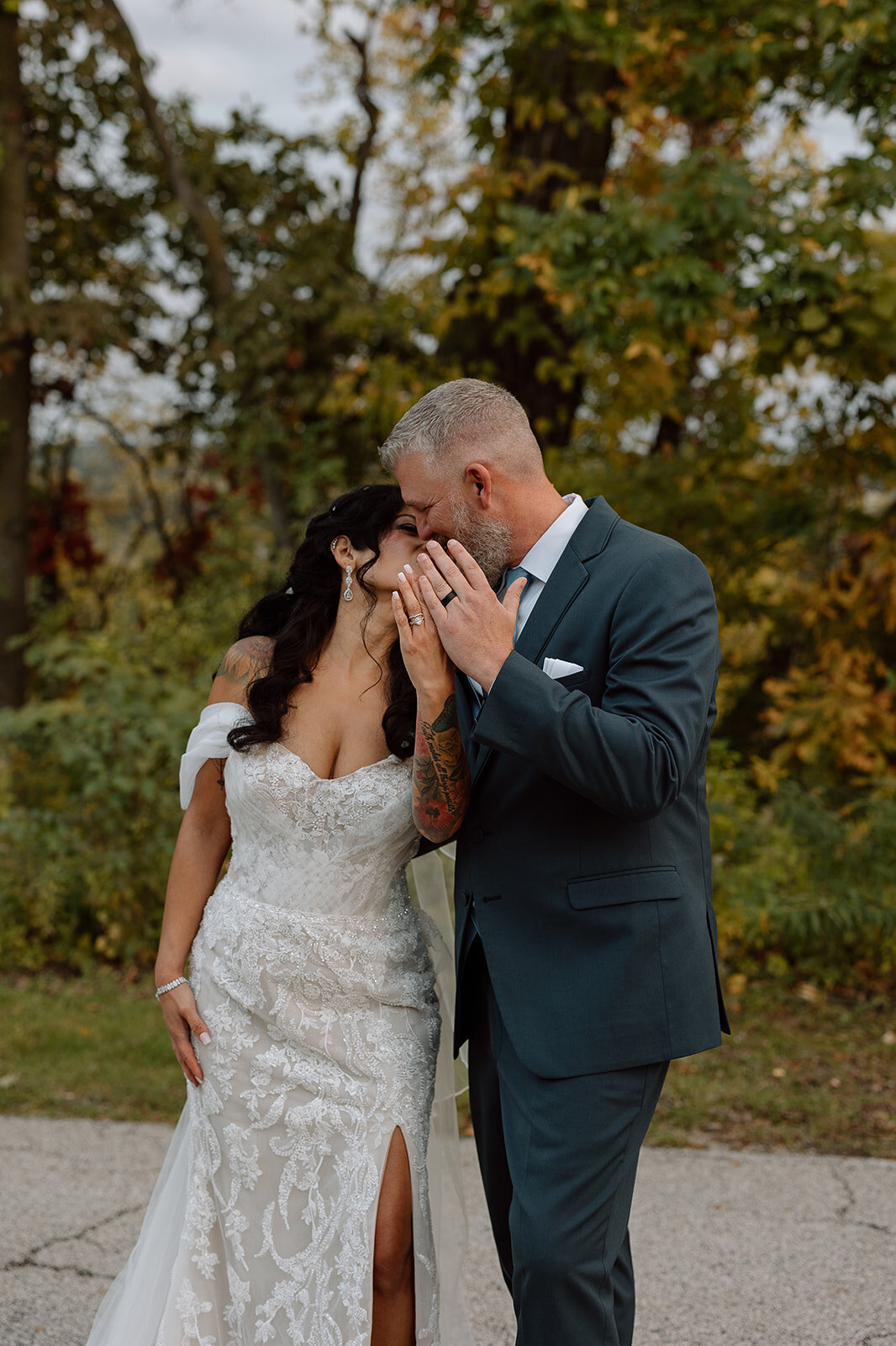 tower-lodge-black-hawk-state-park-wedding-desmet-quad-cities-145