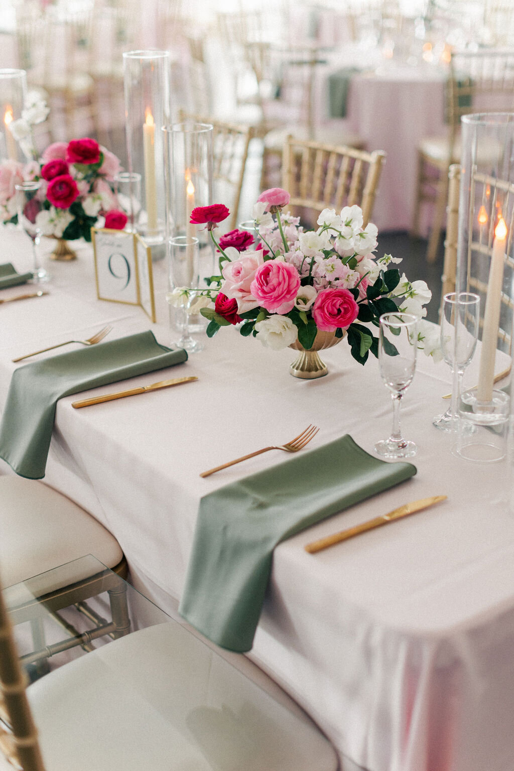 Frances_Floral_Wedding_Flowers_Crimson_Lane