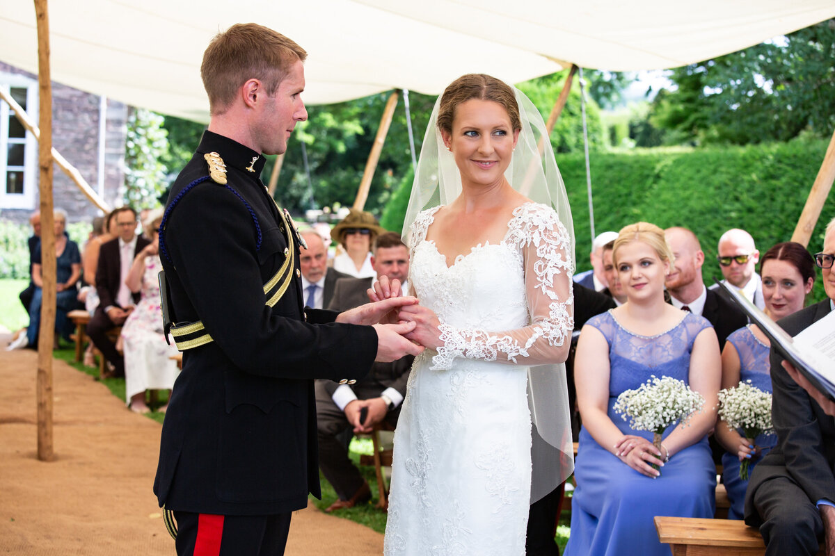 Emma-Gardiner-wedding-photography-001