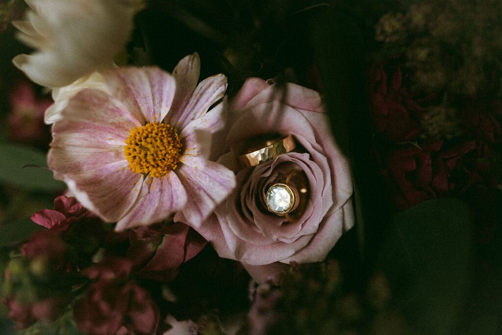 Porltand-wedding-photographer-gettingready-80