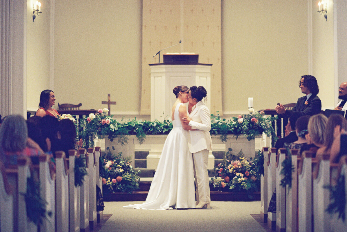 Philadelphia Wedding Photographer - FILM 107